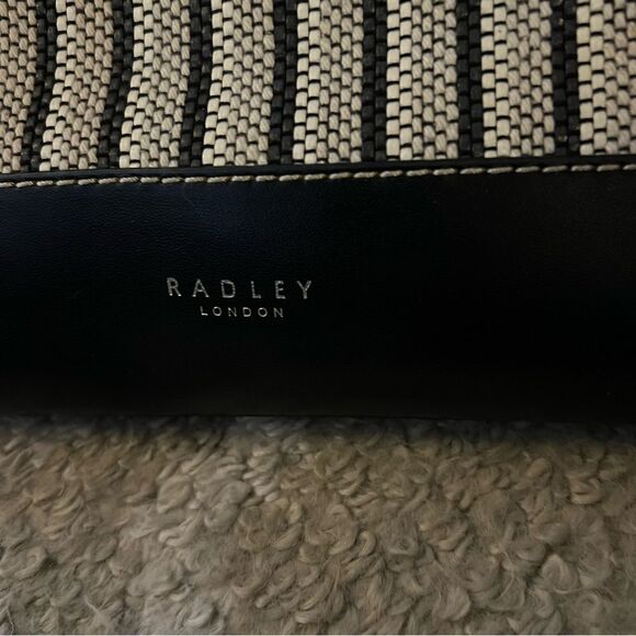 Radley London Black and White  Bag - Picture 2 of 7